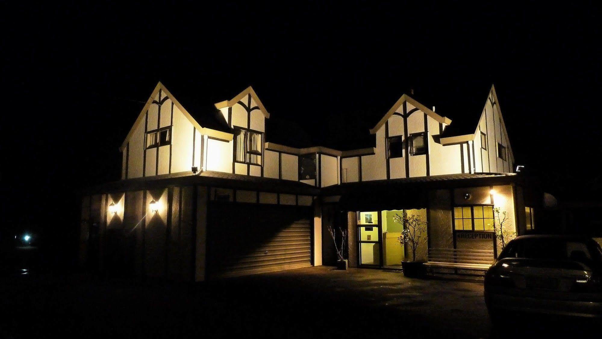 Tudor Lodge Motel Nelson Exterior foto